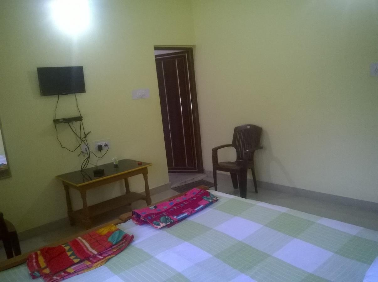 Sunrise Guest House Bhubaneswar Bagian luar foto