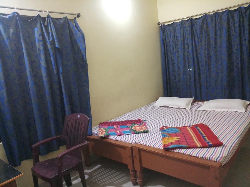 Sunrise Guest House Bhubaneswar Bagian luar foto